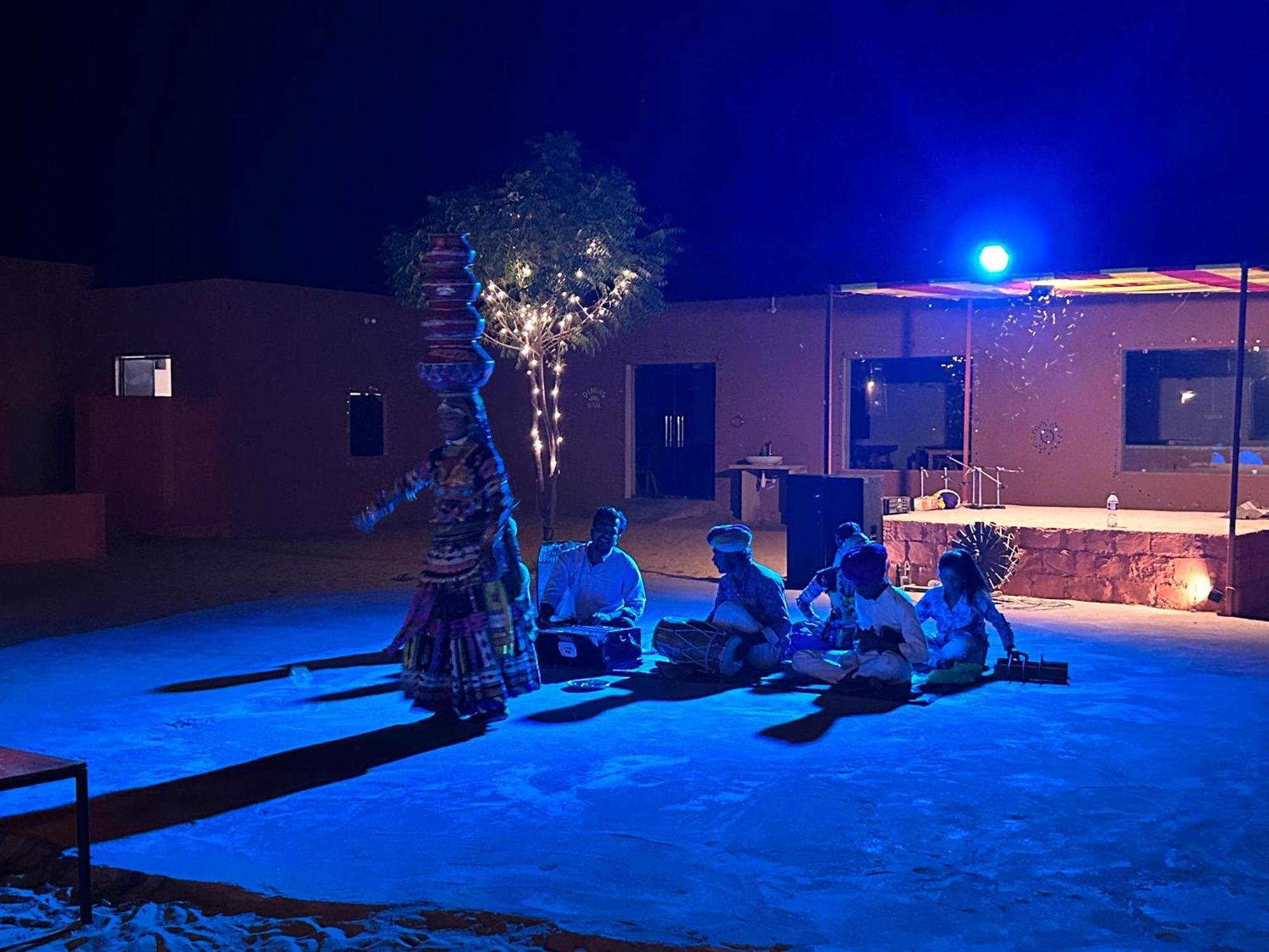 Sunny Desert Camp Kūri Exterior foto