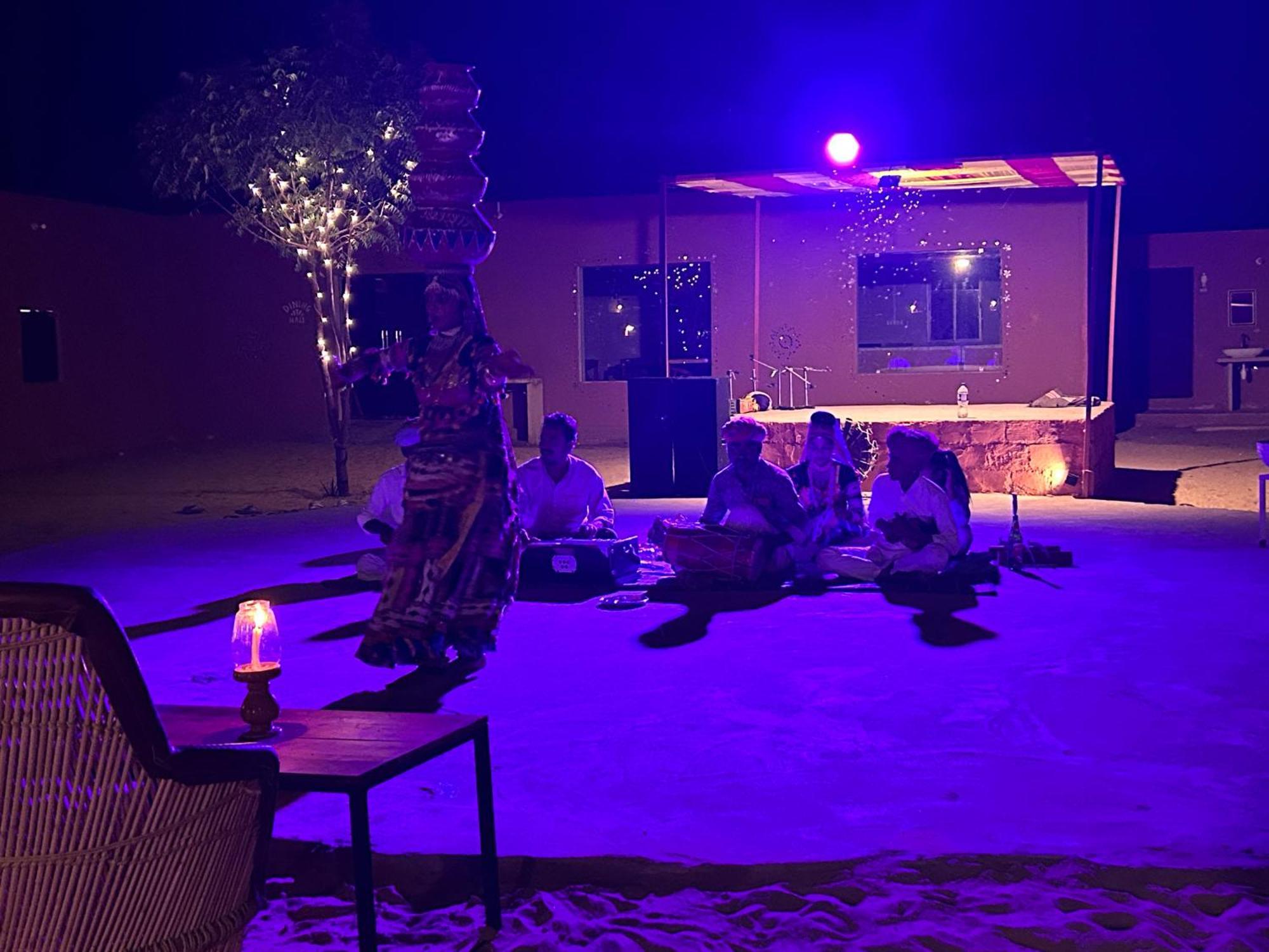 Sunny Desert Camp Kūri Exterior foto